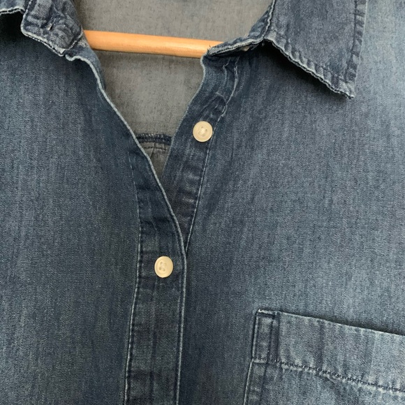 Old Navy Chambray Shirt Dress (M) - Picture 3 of 9